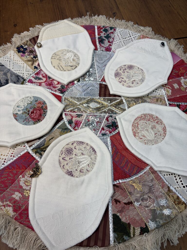 名駅ワークショップで完成した初心者コースター作品